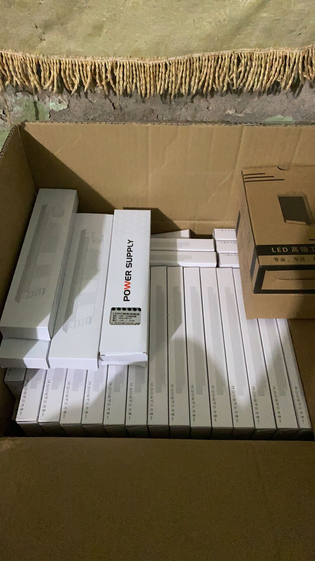 nguồn dẹp 12v 12,5a