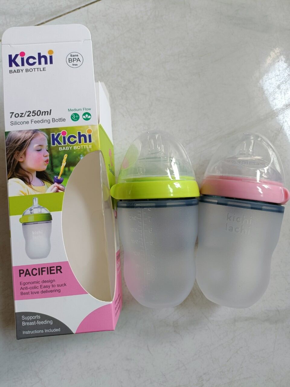 Bình sữa silicon cao cấp 150ml 250ml . núm vú silicone siêu mềm . hàng chuẩn CTY . đảm bảo an toàn tuyệt đối 100%