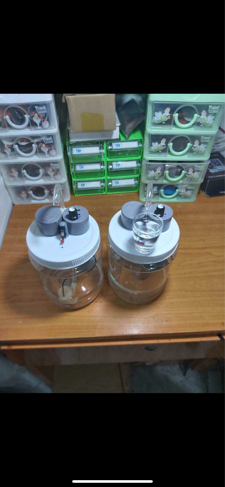 Bình rót rượu tự động siêu bền 1.8l