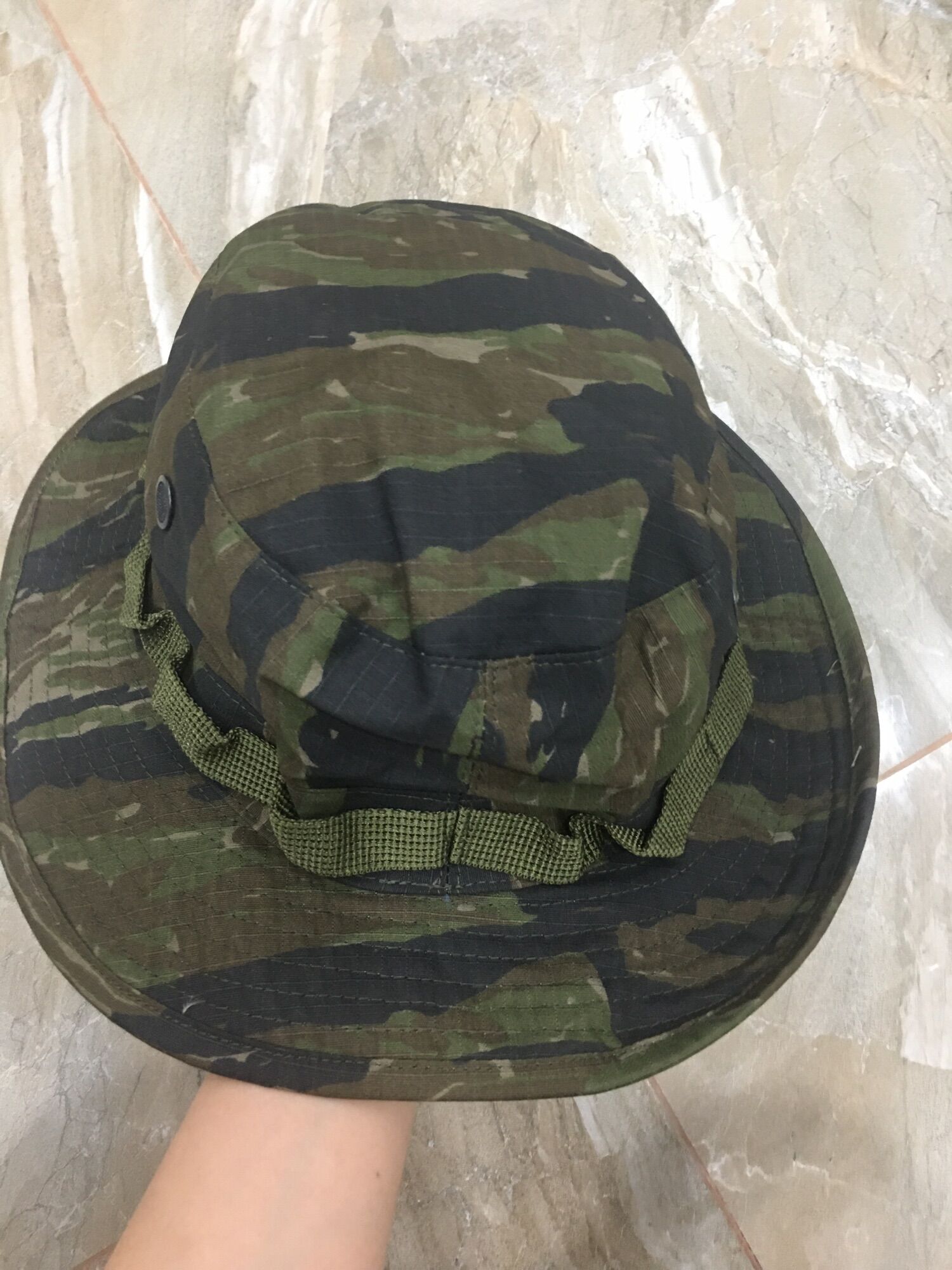 Nón tiger đen usa
