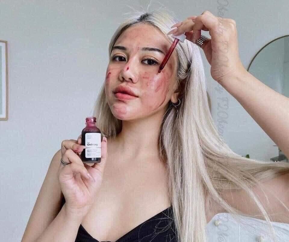 THE ORDINARY AHA 30% BHA 2% PEELING SOLUTION