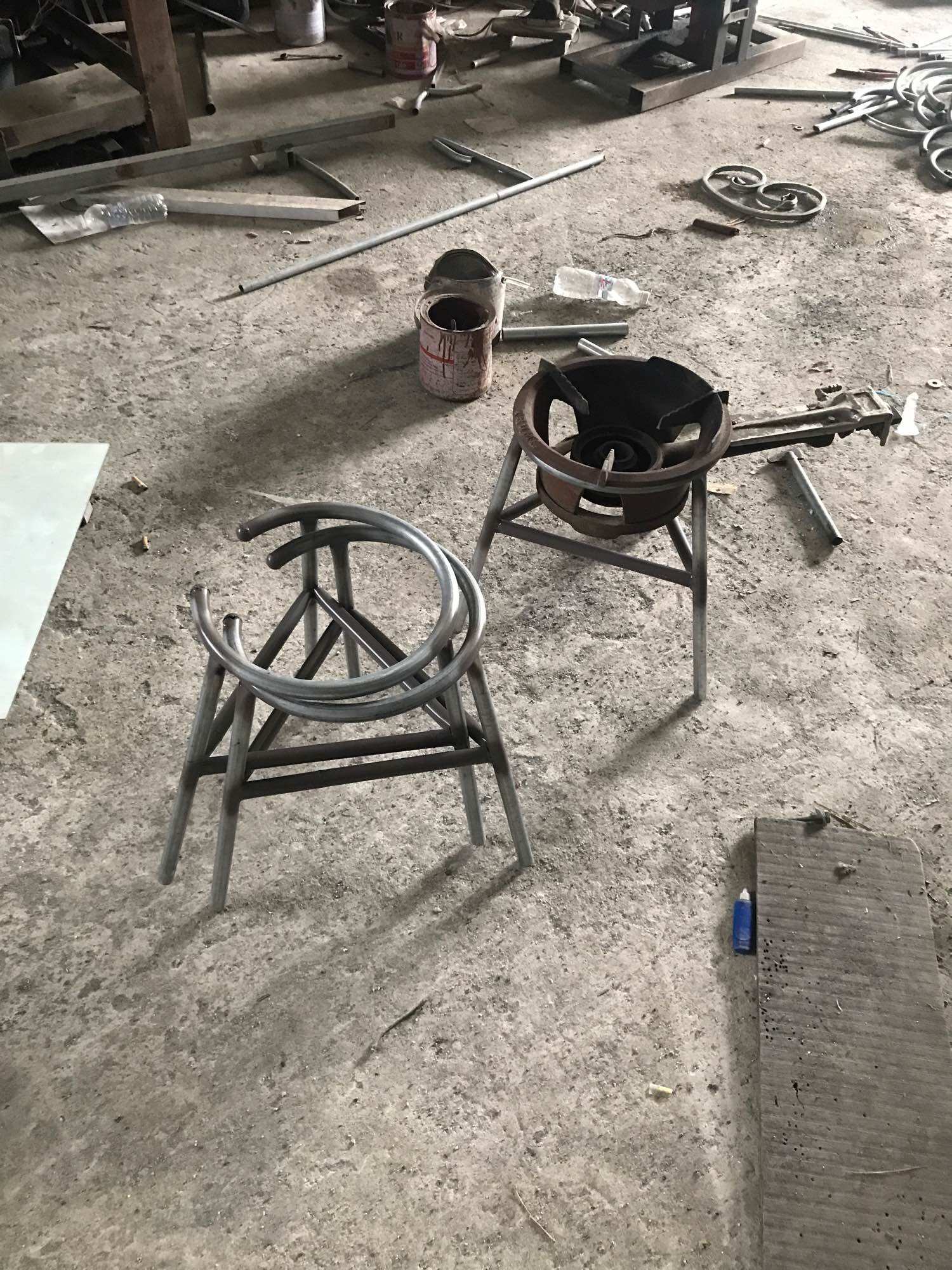 Giá để bếp ga công nghiệp cao 40cm