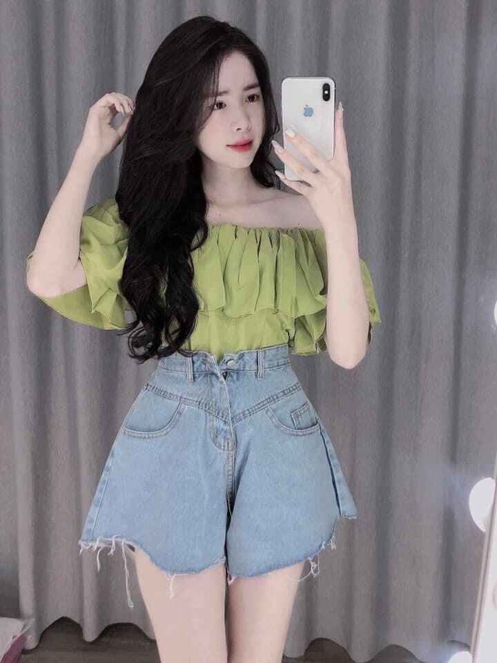 Áo Bẹt Vai Voan Bèo
