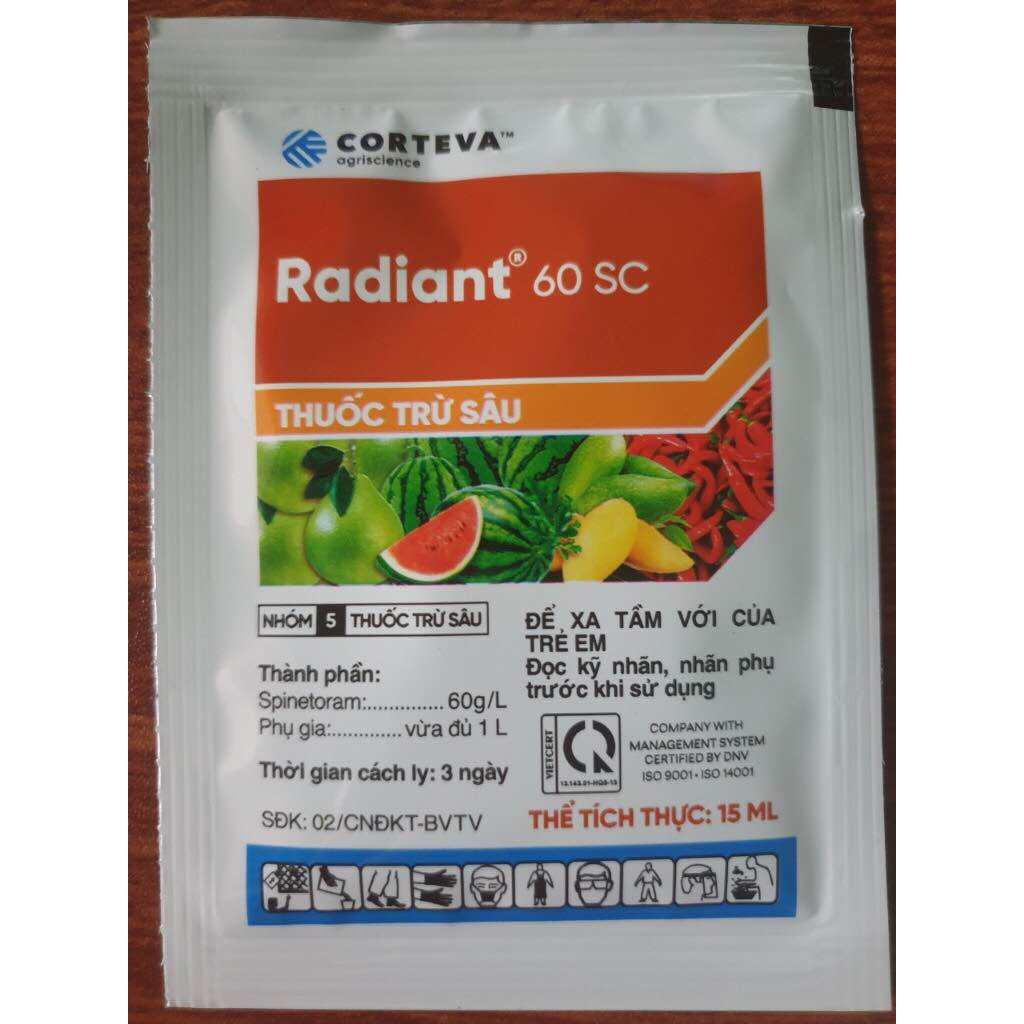 Chế phẩm sinh học Radiant 60SC - nhện bọ trĩ kháng thuốc trên hoa cây cảnh