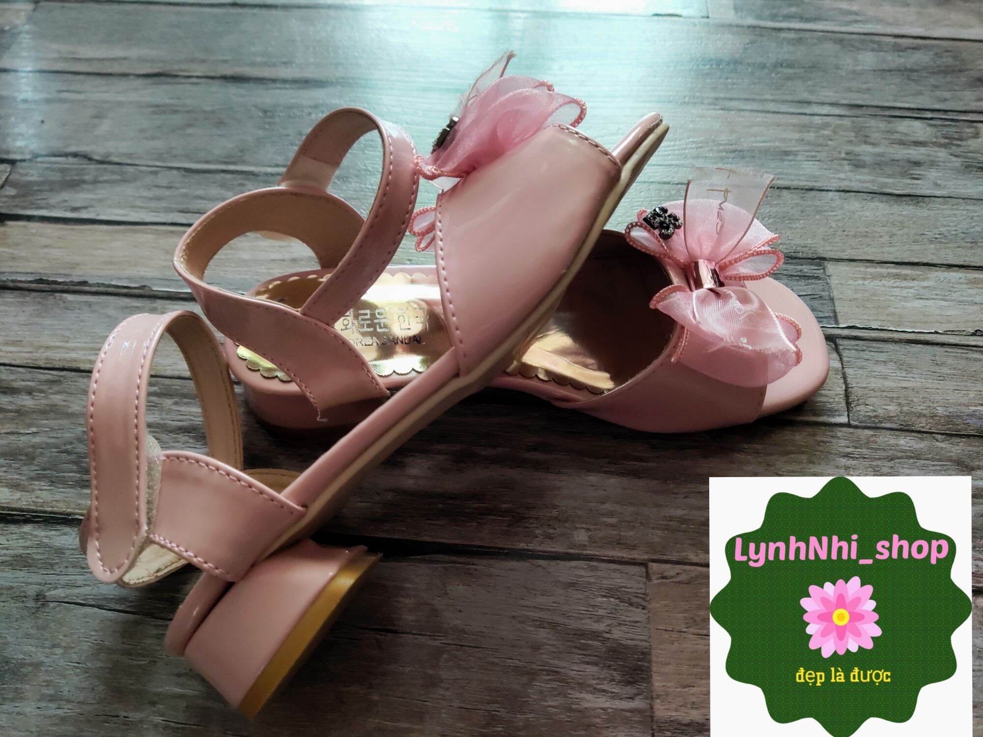 Giày công chúa bé gái size 34( hàng si quảng châu)