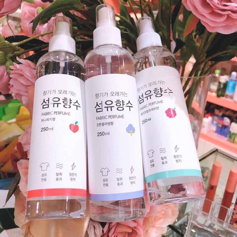Set 3 _Xịt Thơm Quần Áo Fabric Ferfume 250ml Hàn Quốc