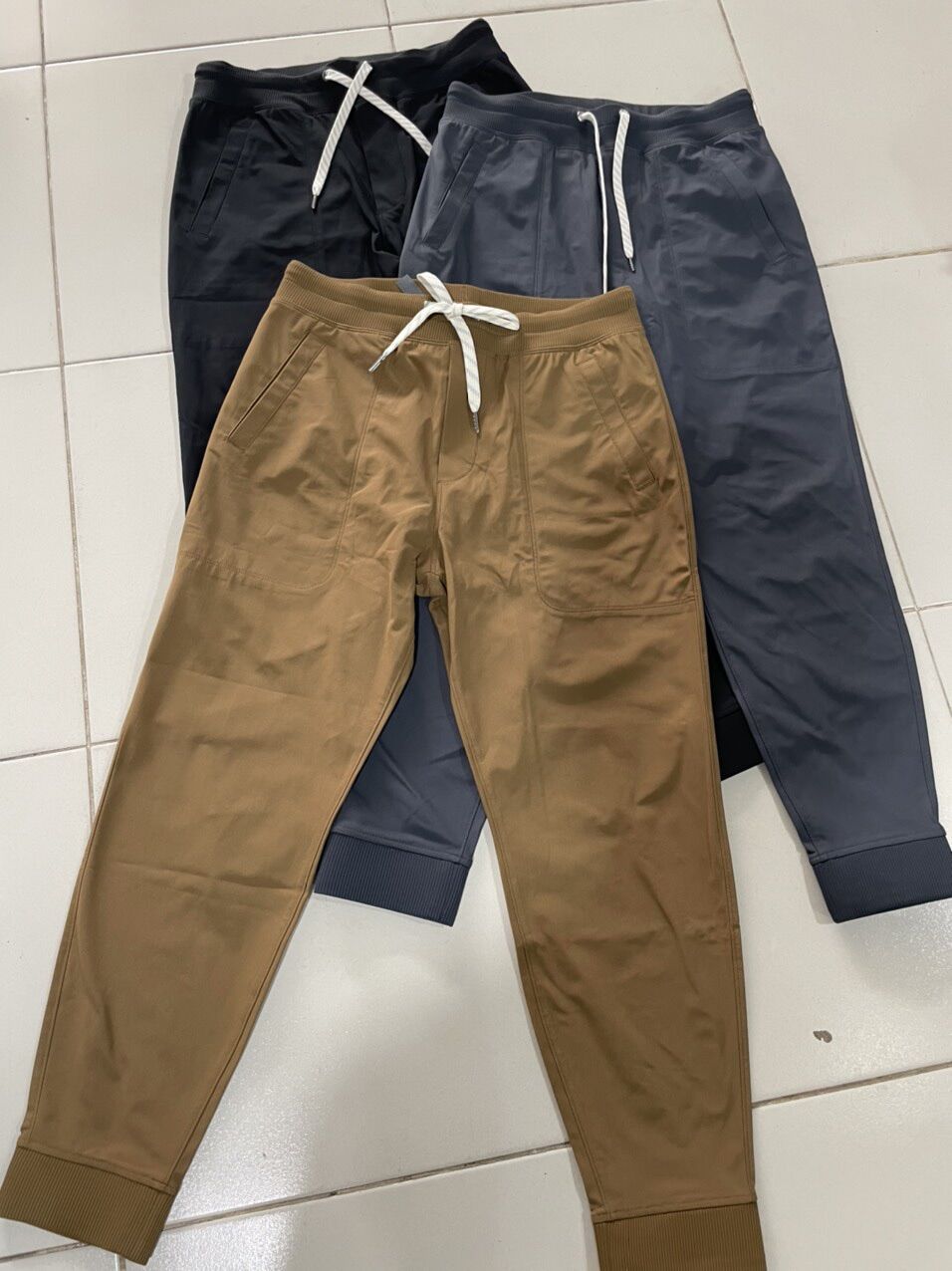 Quần Jogger Vuori thể thao chính hãng