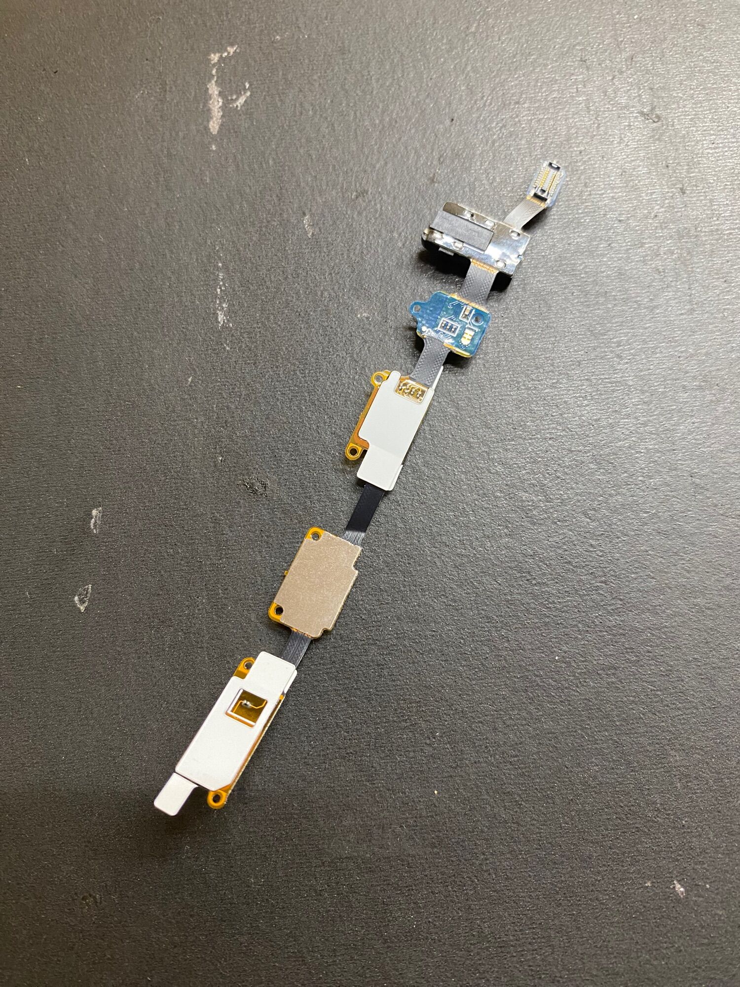 Dây nút home mic Samsung J710