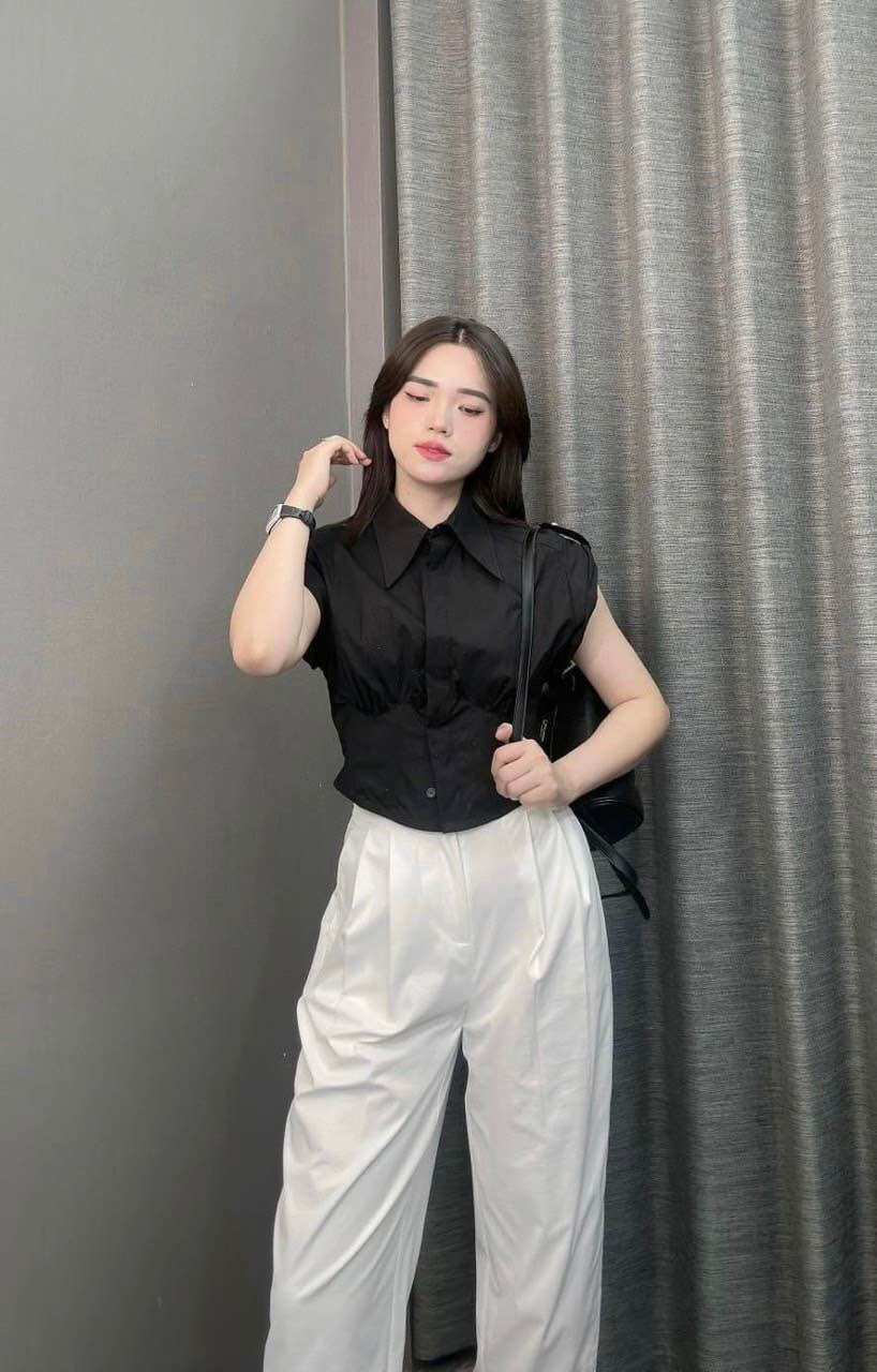 Set nữ áo sơ mi đen cầu vai mix quần li trắng