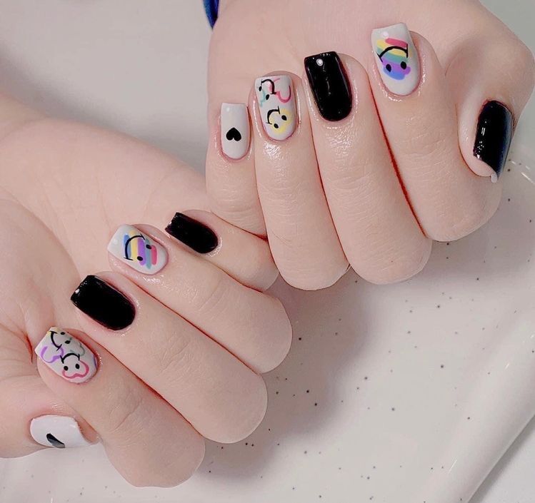 Móng tay giả thiết kế/Nailbox