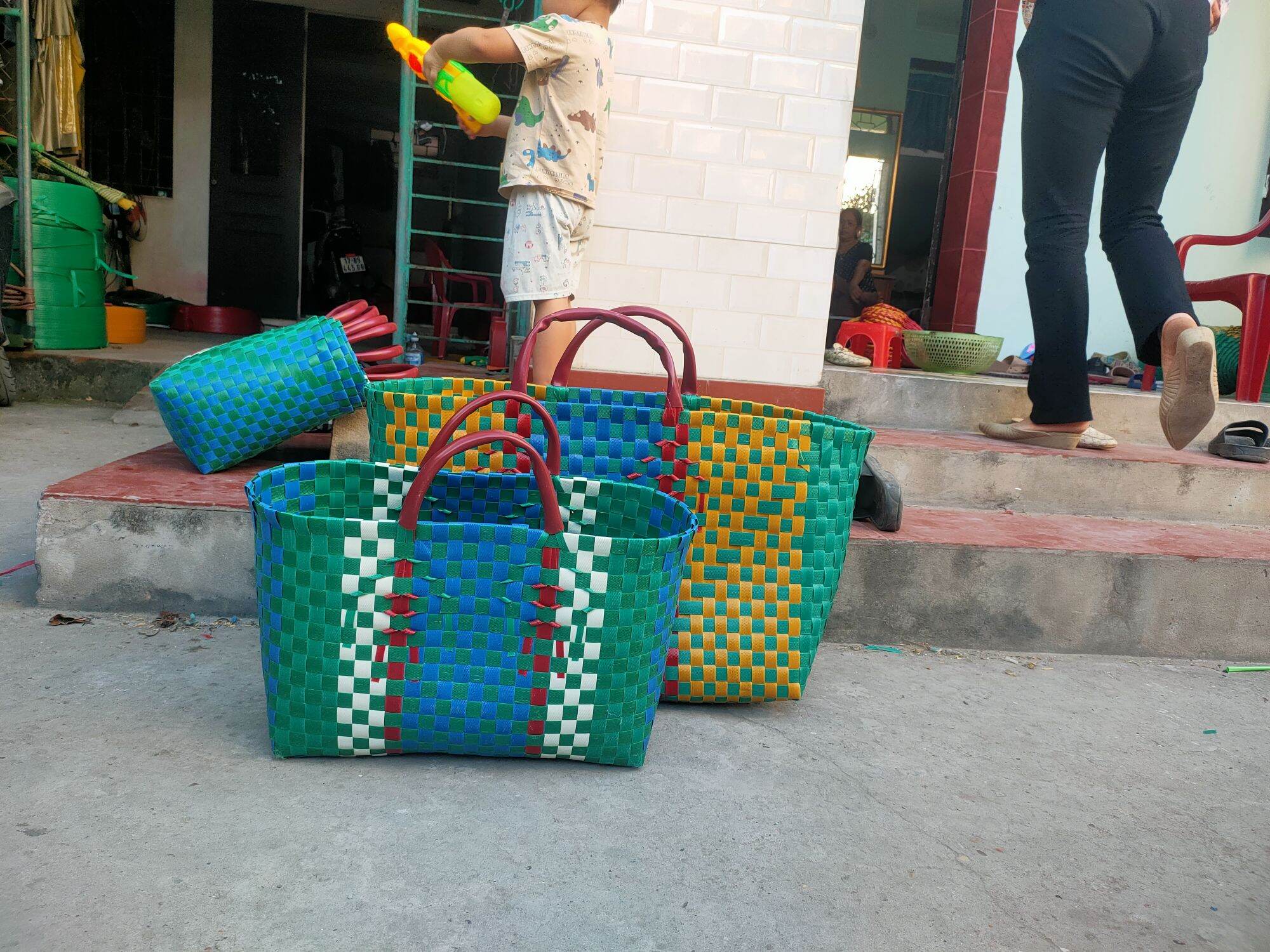 Làn đi chợ, giỏ xách đan tay loại trung 10 dây