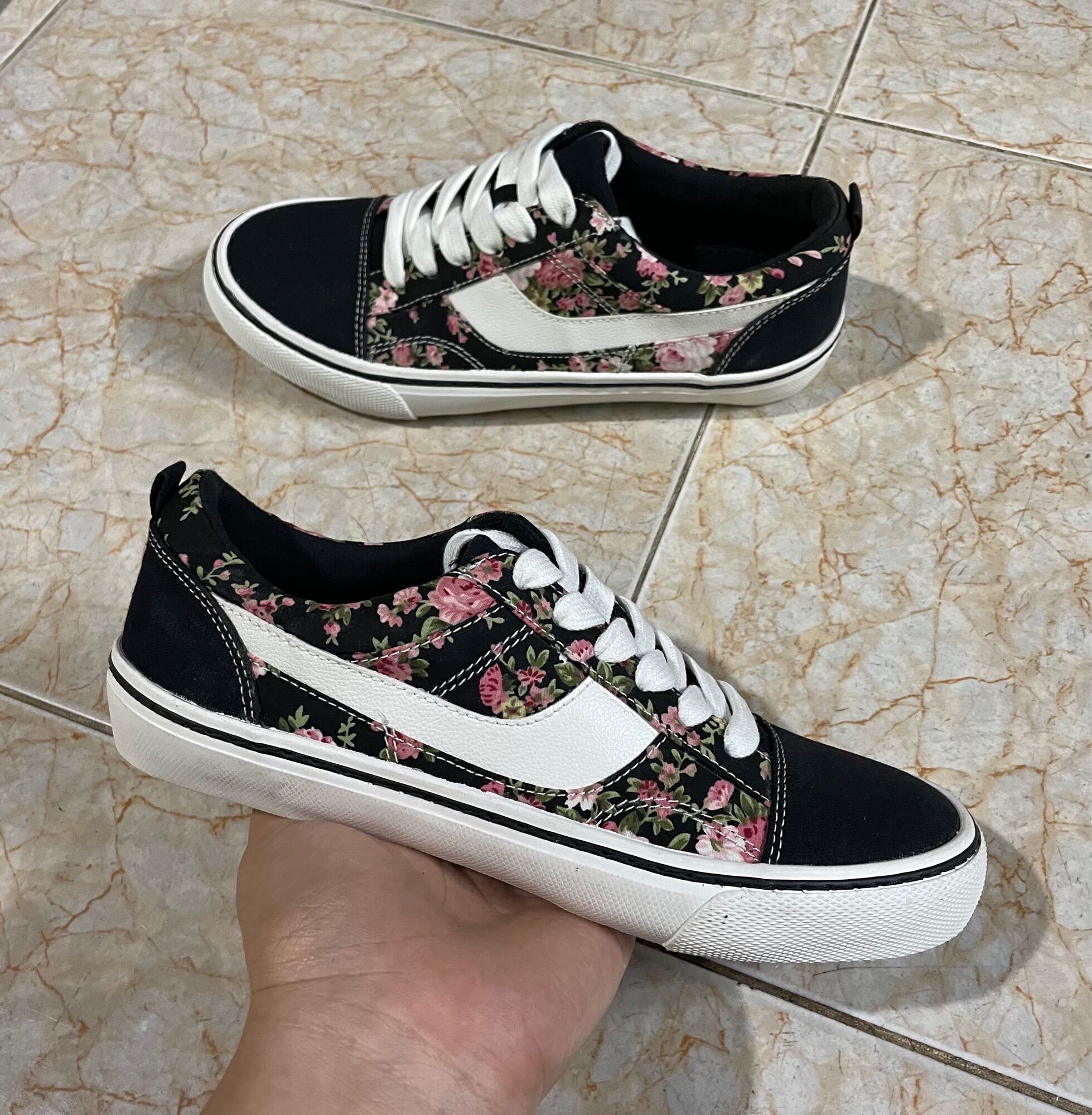 Giày next dư xịn xuất mỹ độc lạ phối hoa size 38