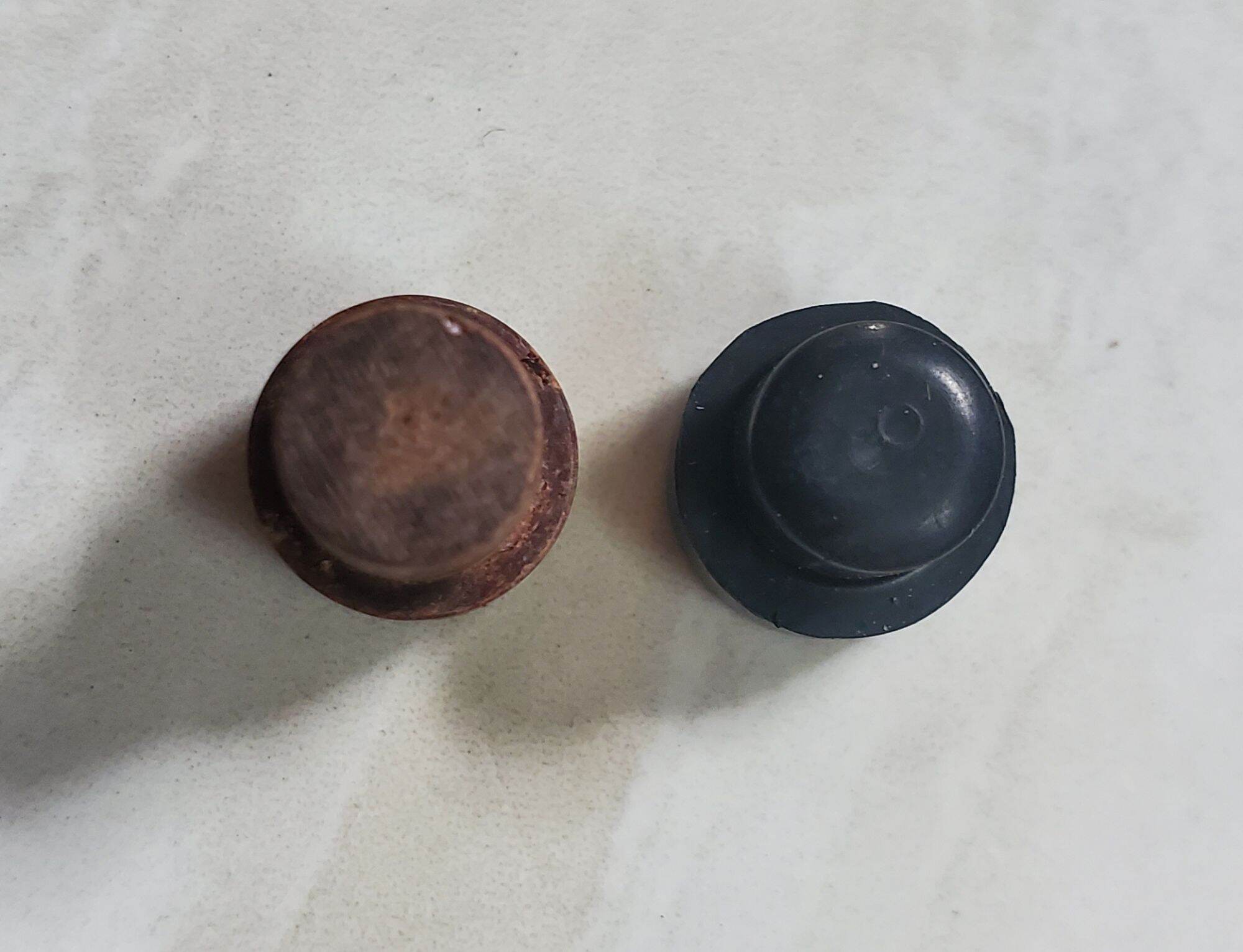 Combo 2 : Nút ty tăng cam bằng cao su và gổ.