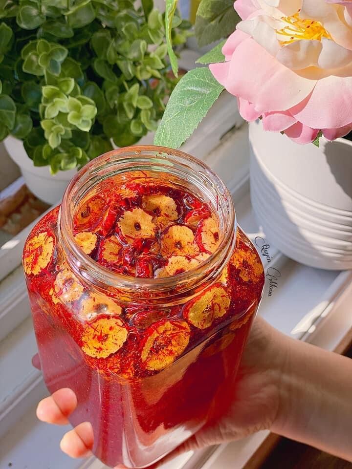 Nhuỵ hoa nghệ tây - saffron ngâm mật ong táo đỏ kỉ tử đẹp da 180ml, 300ml