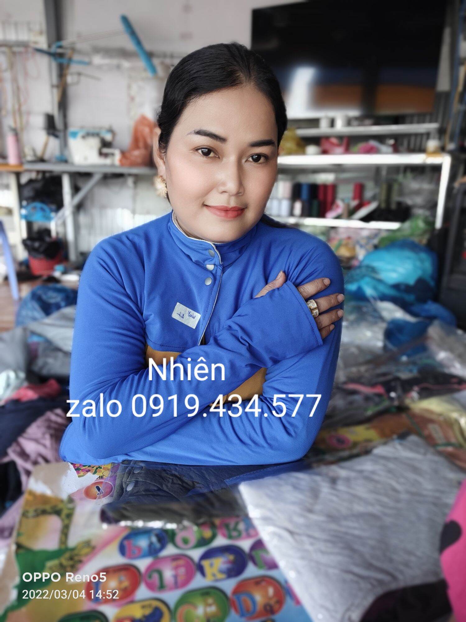 ÁO KHOÁC Ủ KEM 2LỚP MẶC ĐƯợC 2 BỀ