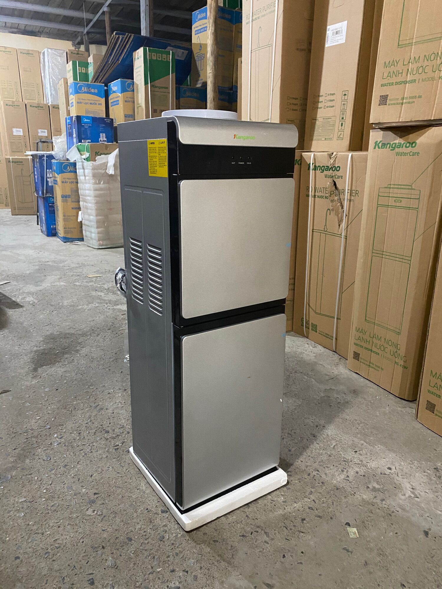 Cây Nước Nóng Lạnh Kangaroo Kg41W