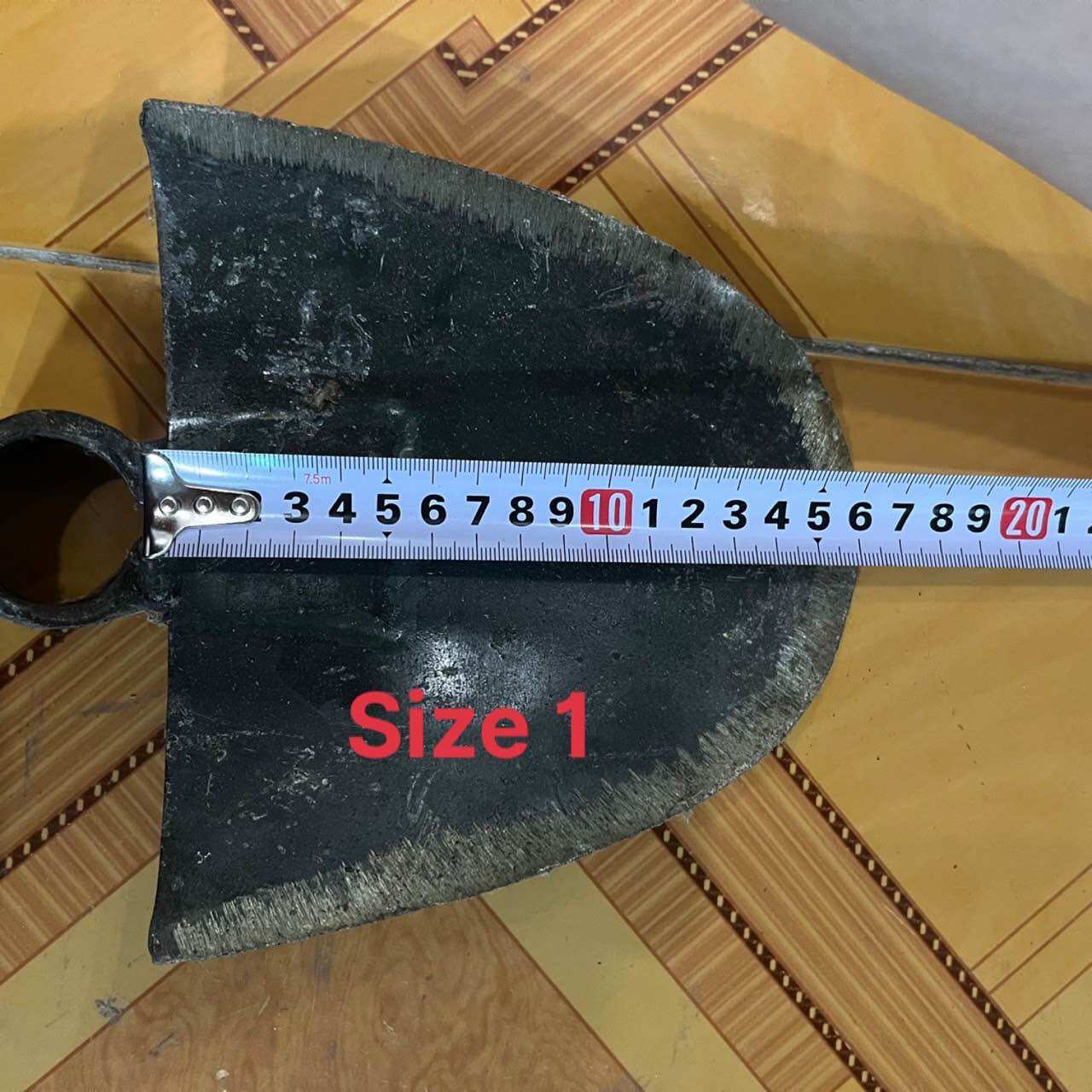 Lưỡi cuốc đất, lưỡi cuốc làm vườn đủ size làm từ thép dày dặn