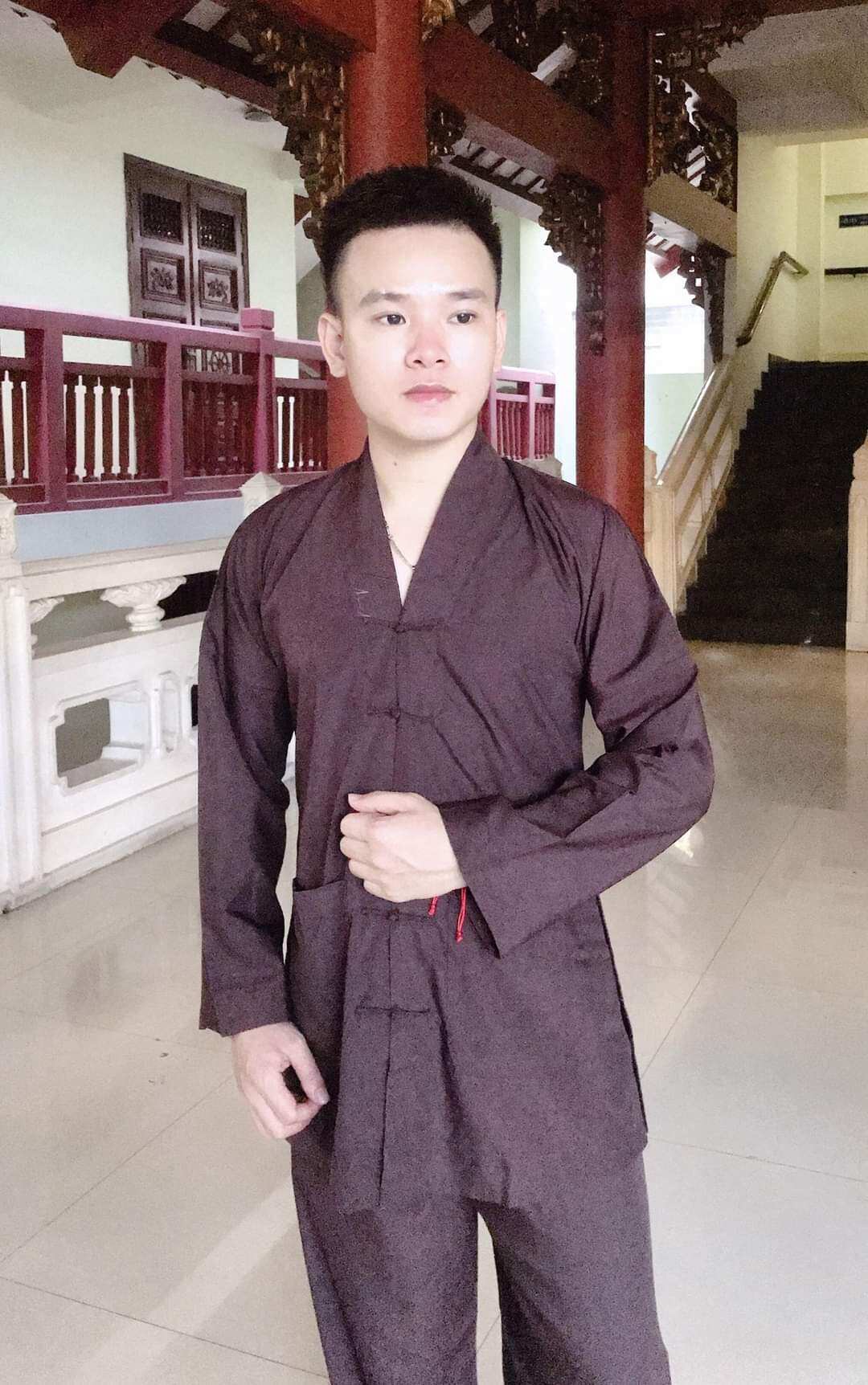 ĐỒ BỘ ĐI CHÙA - MẪU LA HÁN NAM
