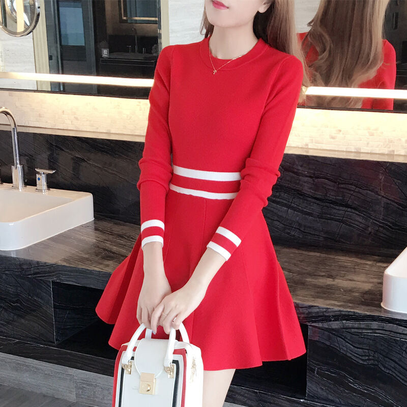 Váy Liền Dệt Kim Váy Chữ A Tôn Dáng Dễ Phối Áo Len Mẫu Dài Vừa Màu Đỏ Năm Mới Cạp Cao Mặc Trong Nữ Chúc Tết