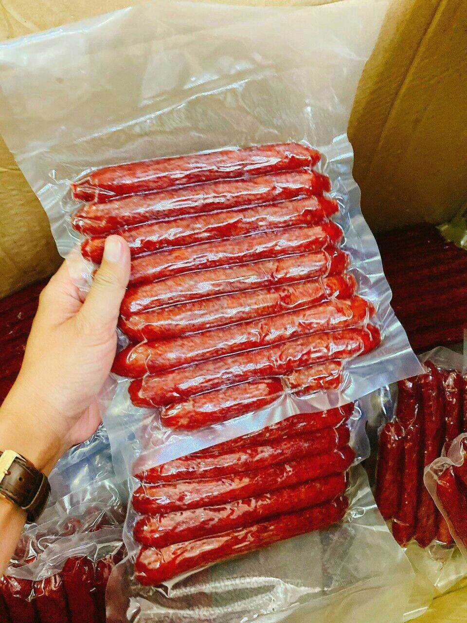 Lạp xưởng tôm loại 1 bịch 500g