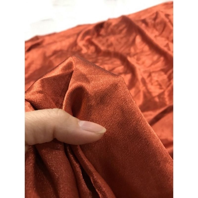 Vải lụa sà cừ màu cam tây 2 da mềm rũ đẹp sang giá 1m _