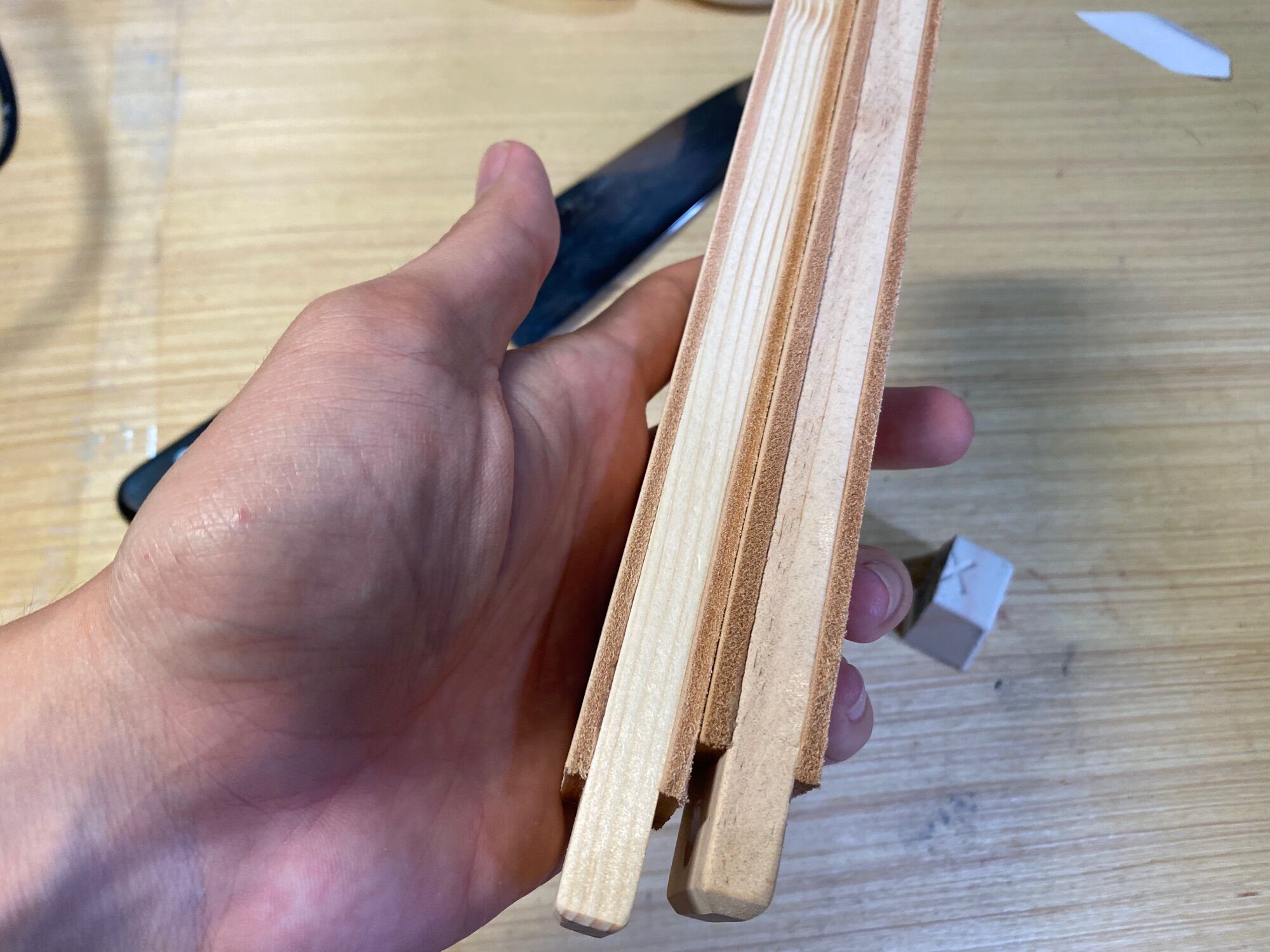 Que liếc dao bằng da mini EDC