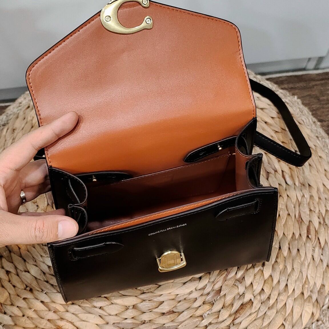 TÚI C.OACH - Sammy Top Handle rất sang" xịn" mịn