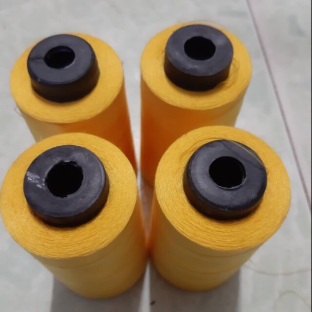 Cotton vàng 12k/cuộn - Chỉ may công nghiệp giá rẻ