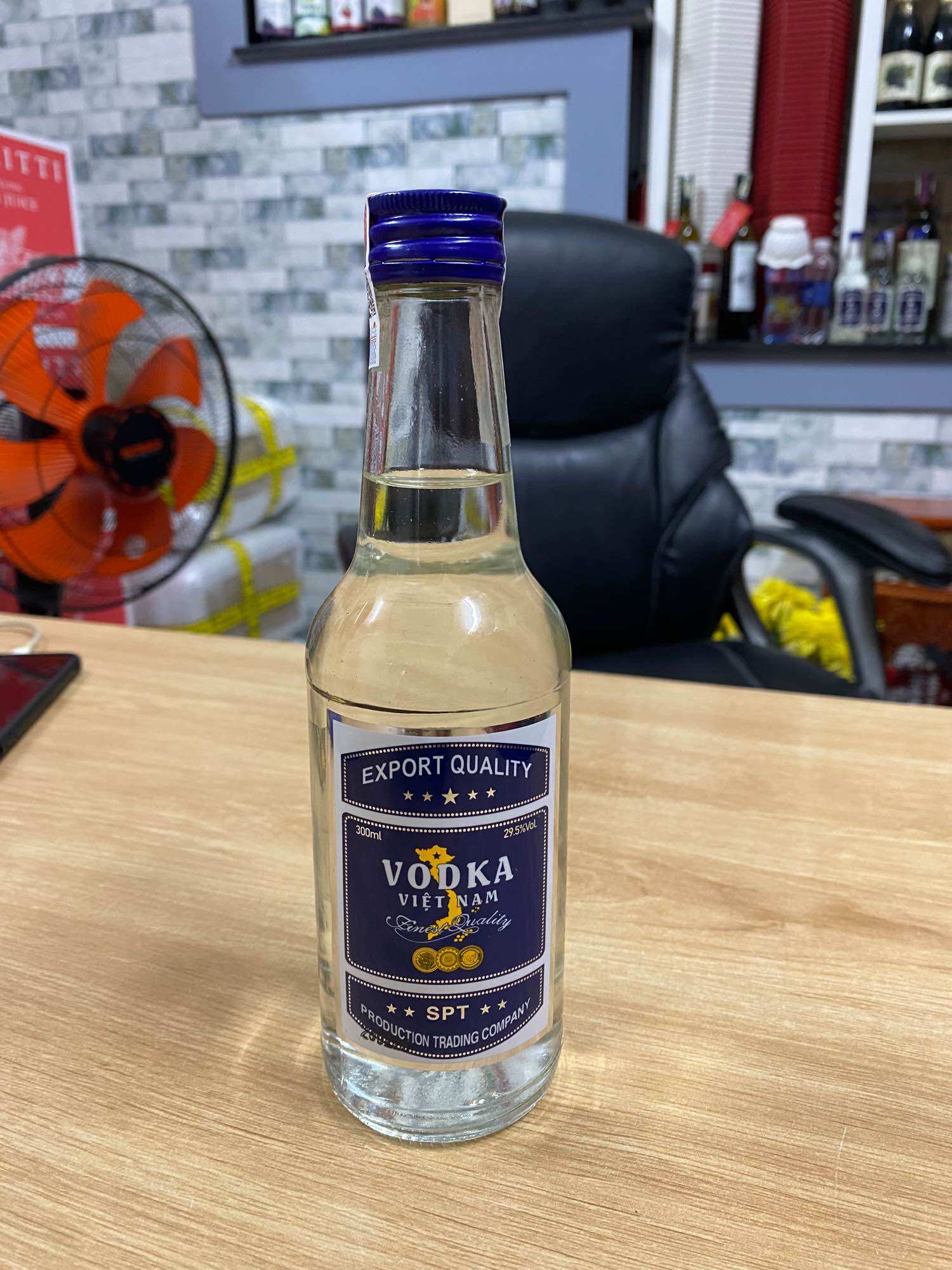 Rượu Vodka Việt Nam 29.5% 300ml