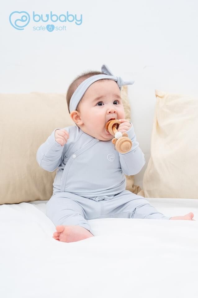 Bộ cài chéo kèm bao tay - BU bambus