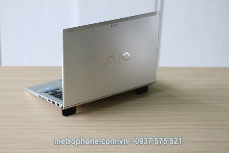 Đế Tản Nhiệt Cho Laptop – Remax Cooling Stand RT-W02