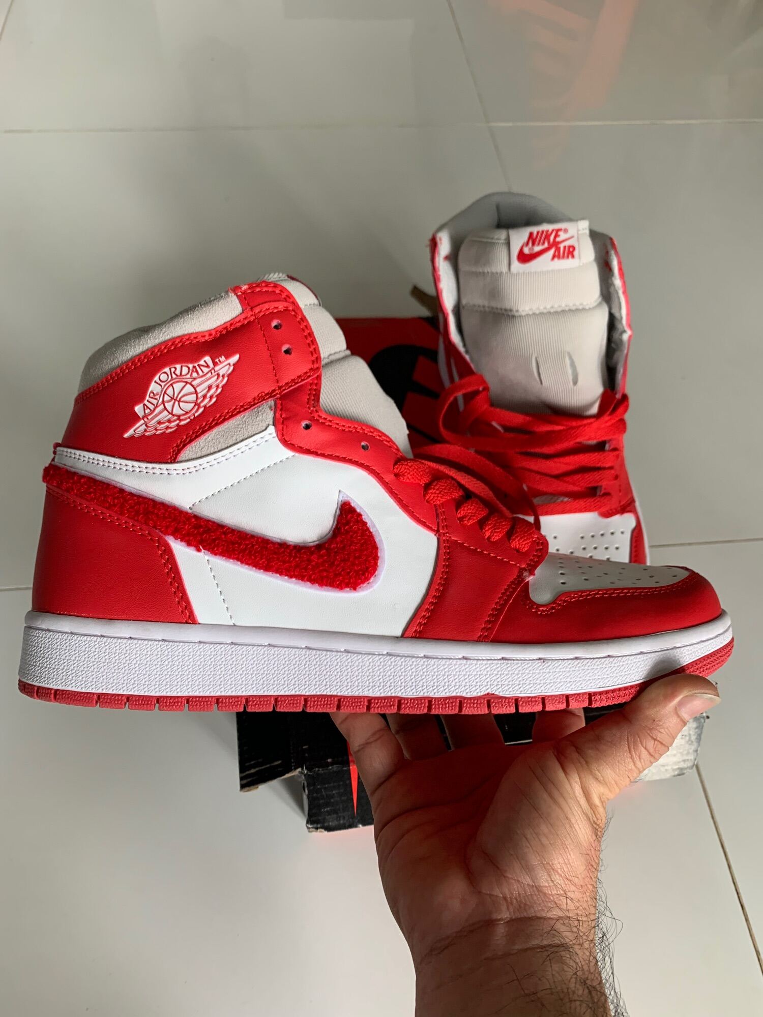 (CHÍNH HÃNG) Giày Nike Air Jordan 1 Retro High OG “VARSITY RED” DJ4891-061