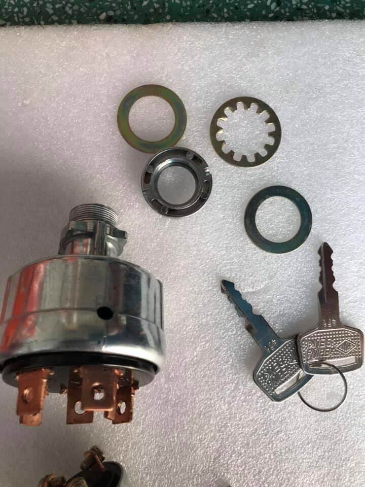Ổ khóa đề 3 cực 6 cực động cơ xăng dầu, máy phát điện chạy xăng dầu