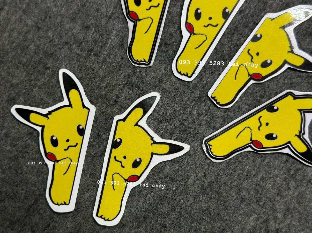 [1 Sticker] Small Size Pikachu Sticker for Car Decoration