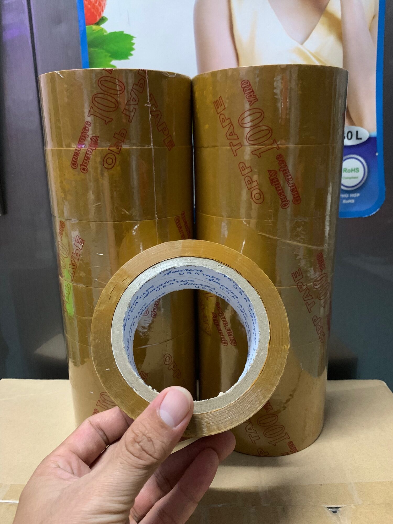 Cuộn băng keo đục 100yard- hàng chuẩn cty bám dính tốt