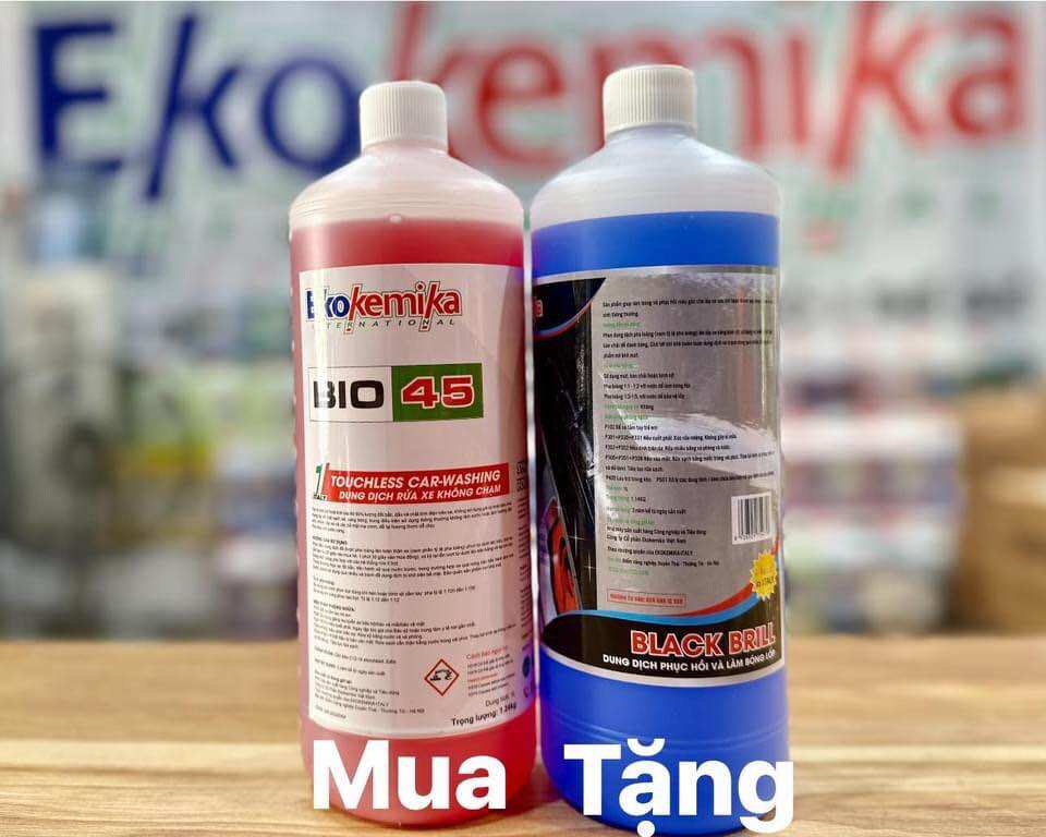 Dung dịch nước rửa xe không chạm BIO 45 -1L tặng 1L bóng lốp