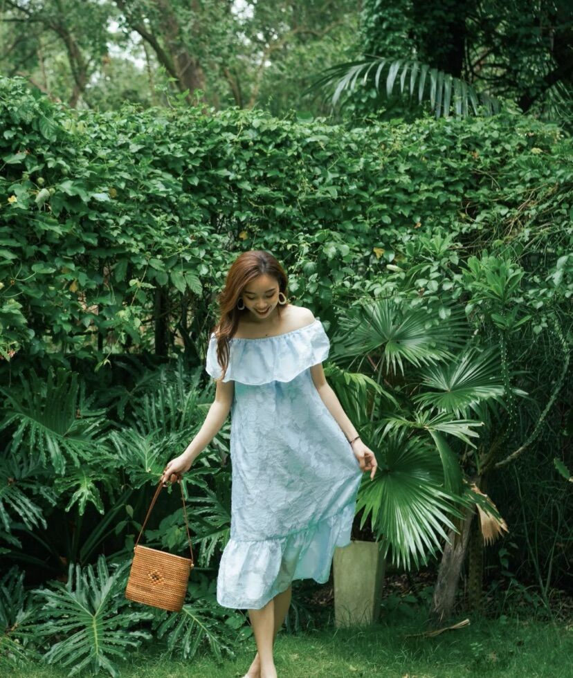 Ceci cela - đầm bẹt vai ren hoa bèo cielo