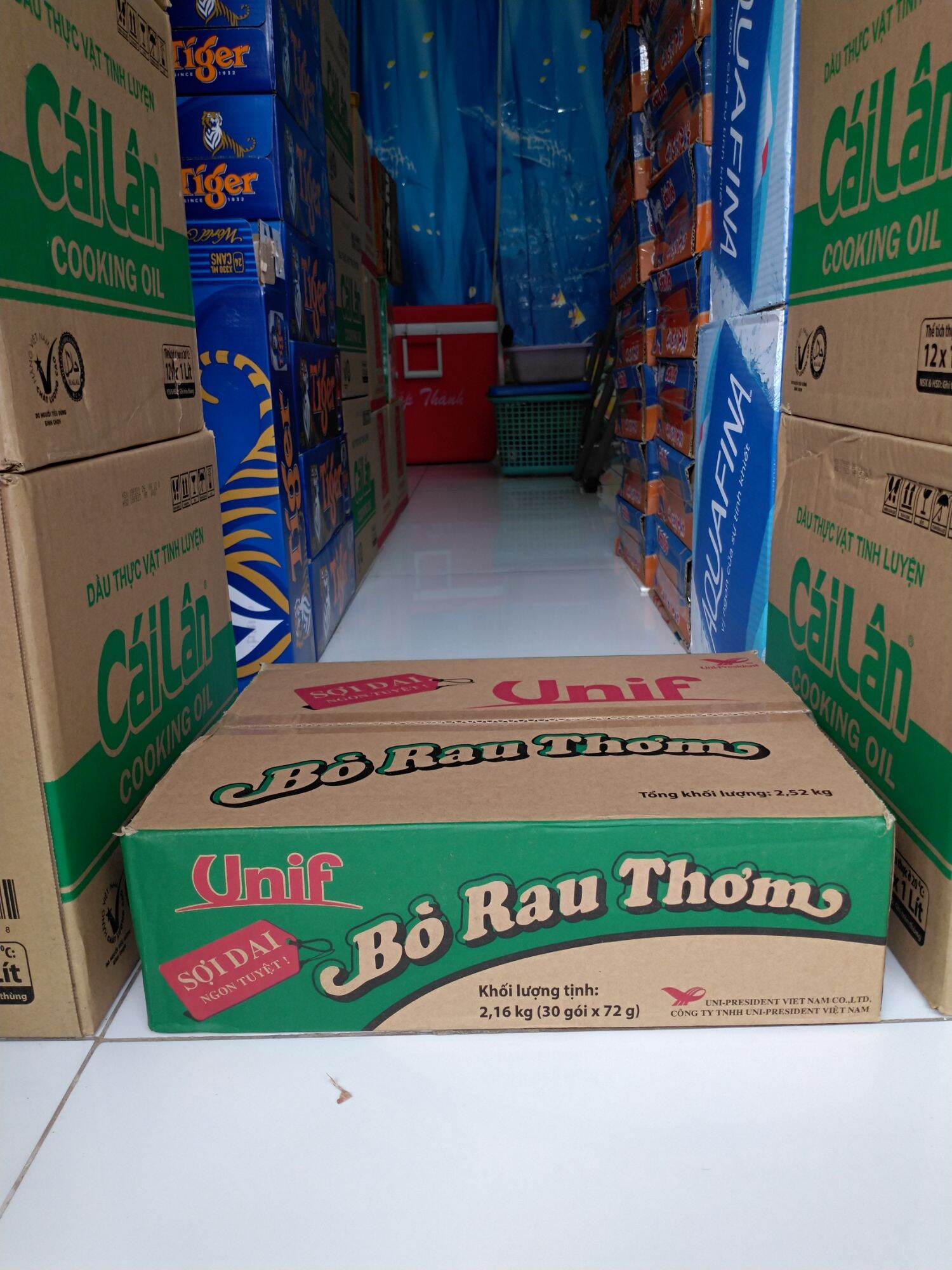 Thùng mì Bò Rau Thơm 30 gói × 72 g