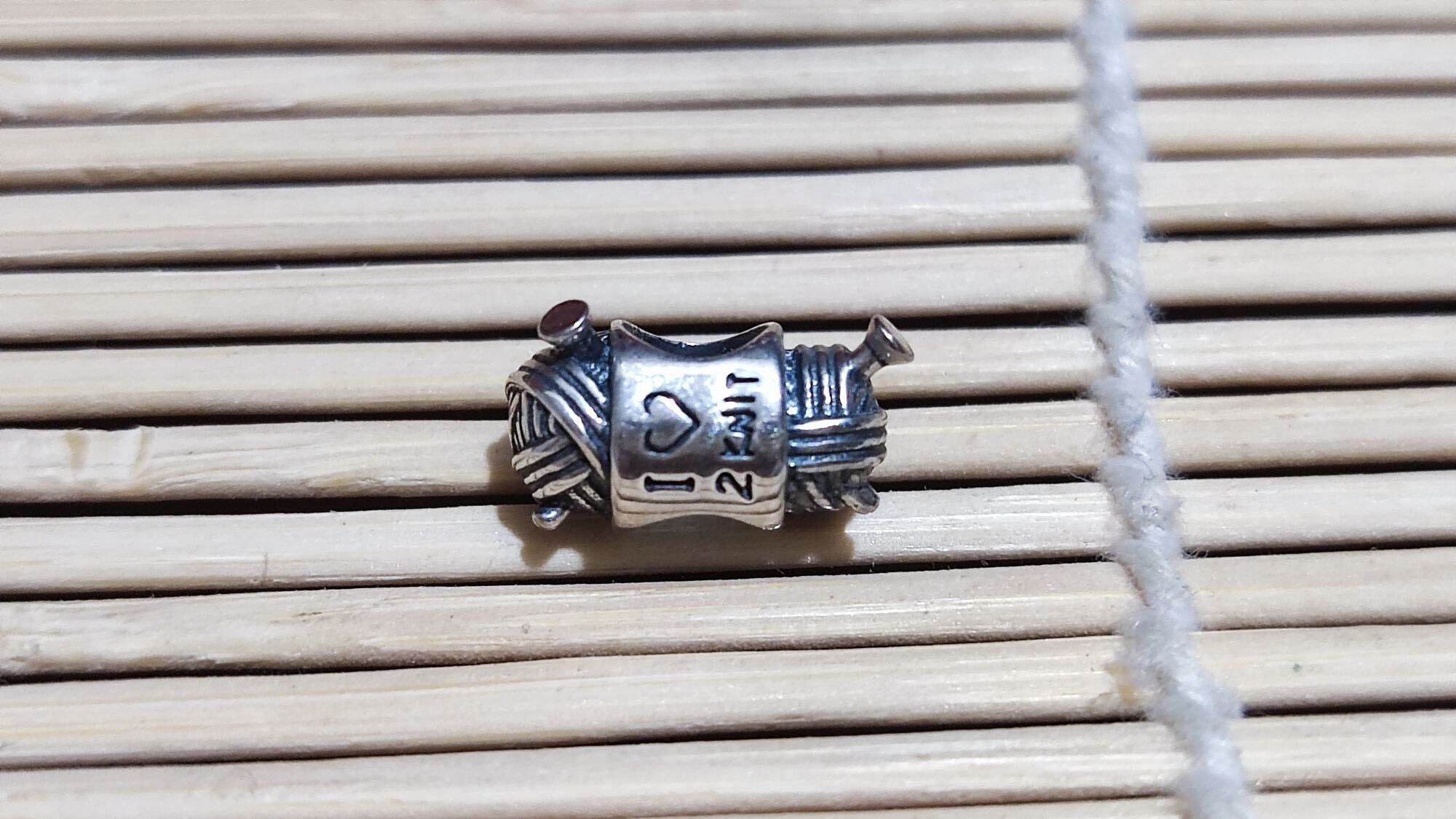 GauBee Charm bạc 925 cuộn len