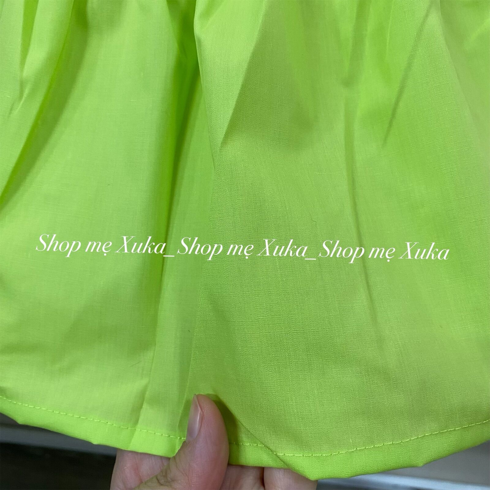 Váy xoè 2 dây bé gái đi biển