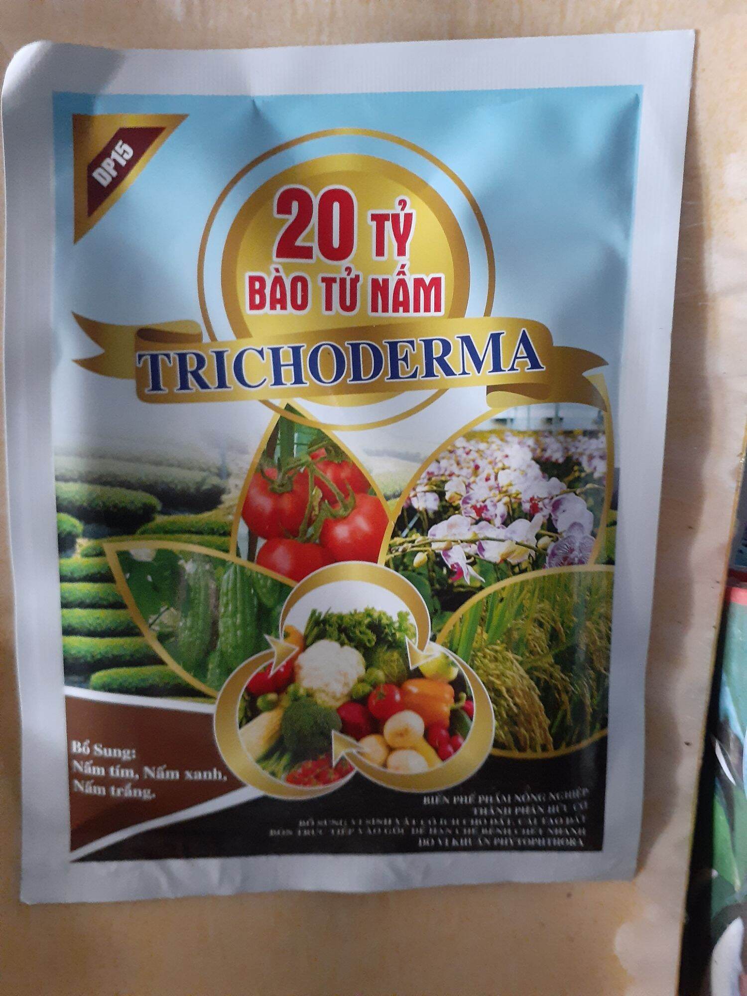 Chế phẩm sinh học trichoderma 20 tỷ bào tử gói 100gr