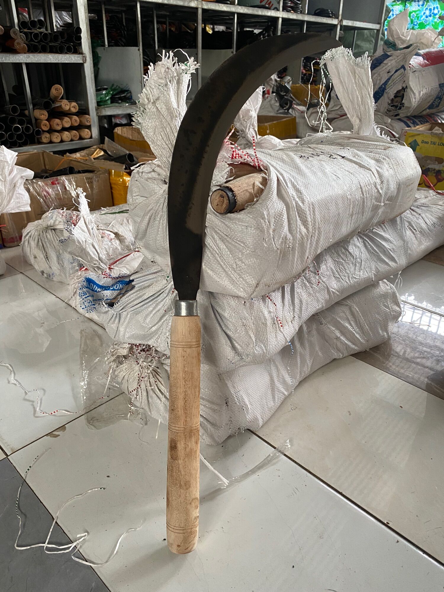 Liềm chặt gốc khóm mé lá khóm chặt cây chặt cuổi phát cỏ