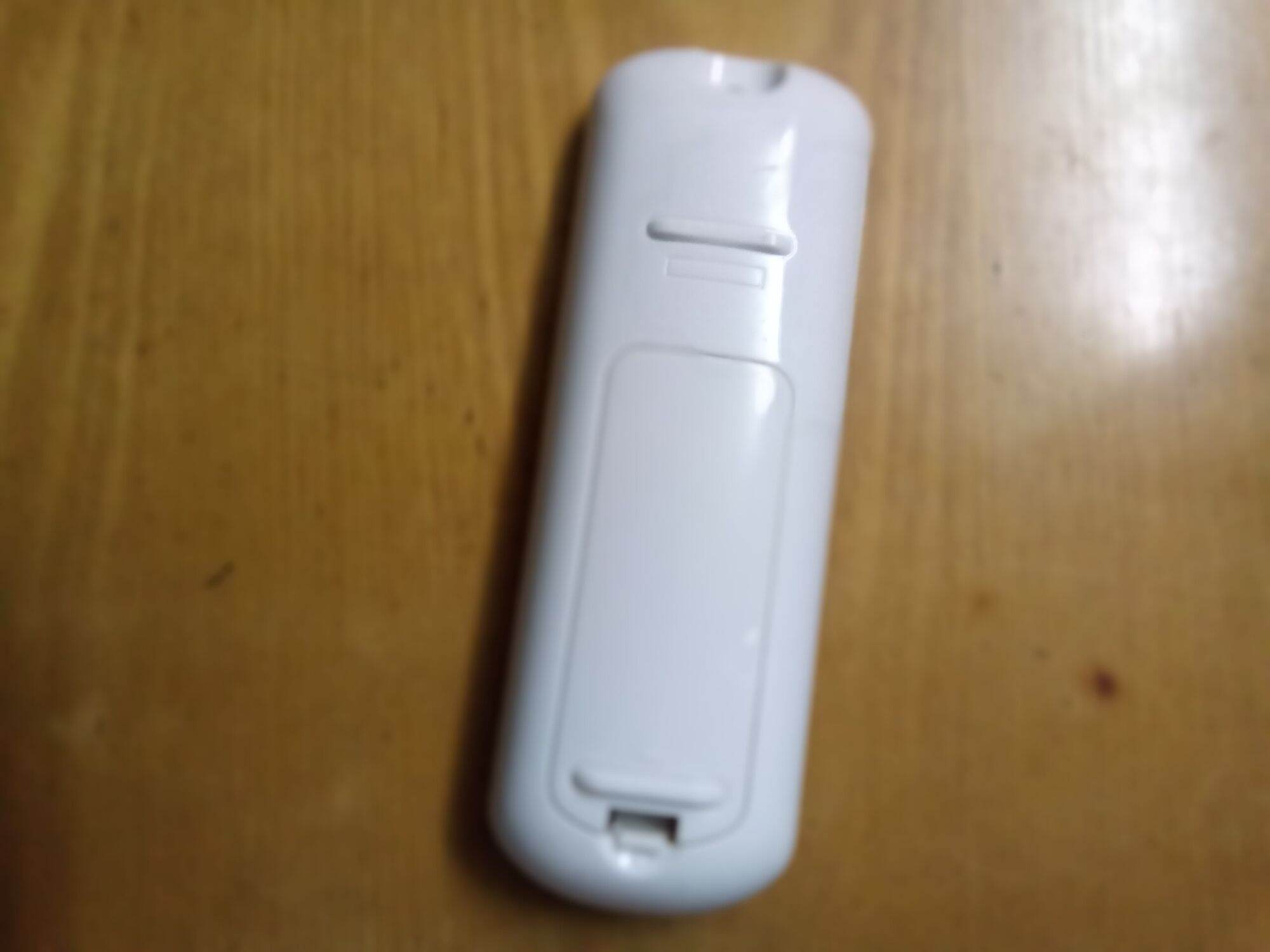 Điều khiển điều hoà sam sung.