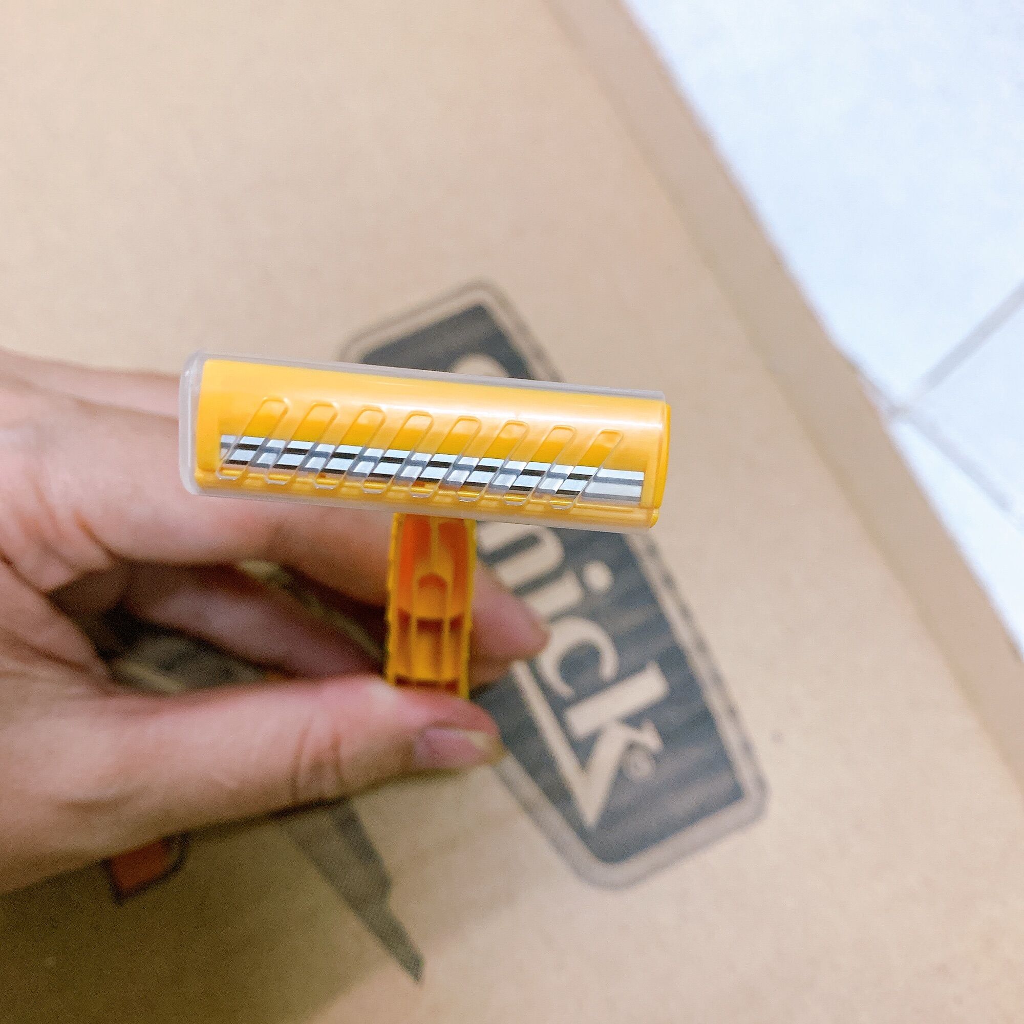 [HCM]Dao cạo râu 2 lưỡi Schick tiện lợi