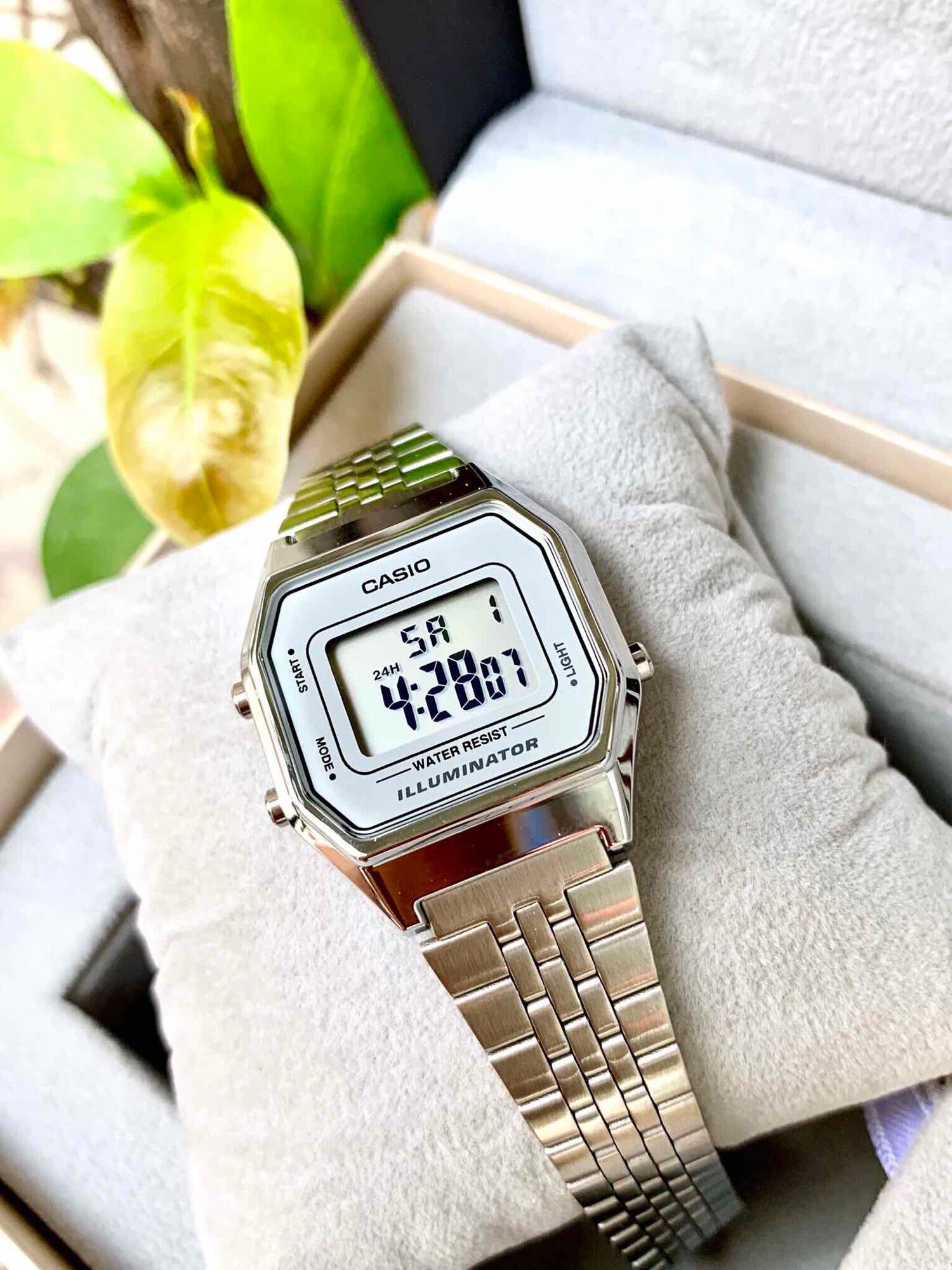 Đồng hồ nữ Casio Anh Khuê LA680WA-7DF