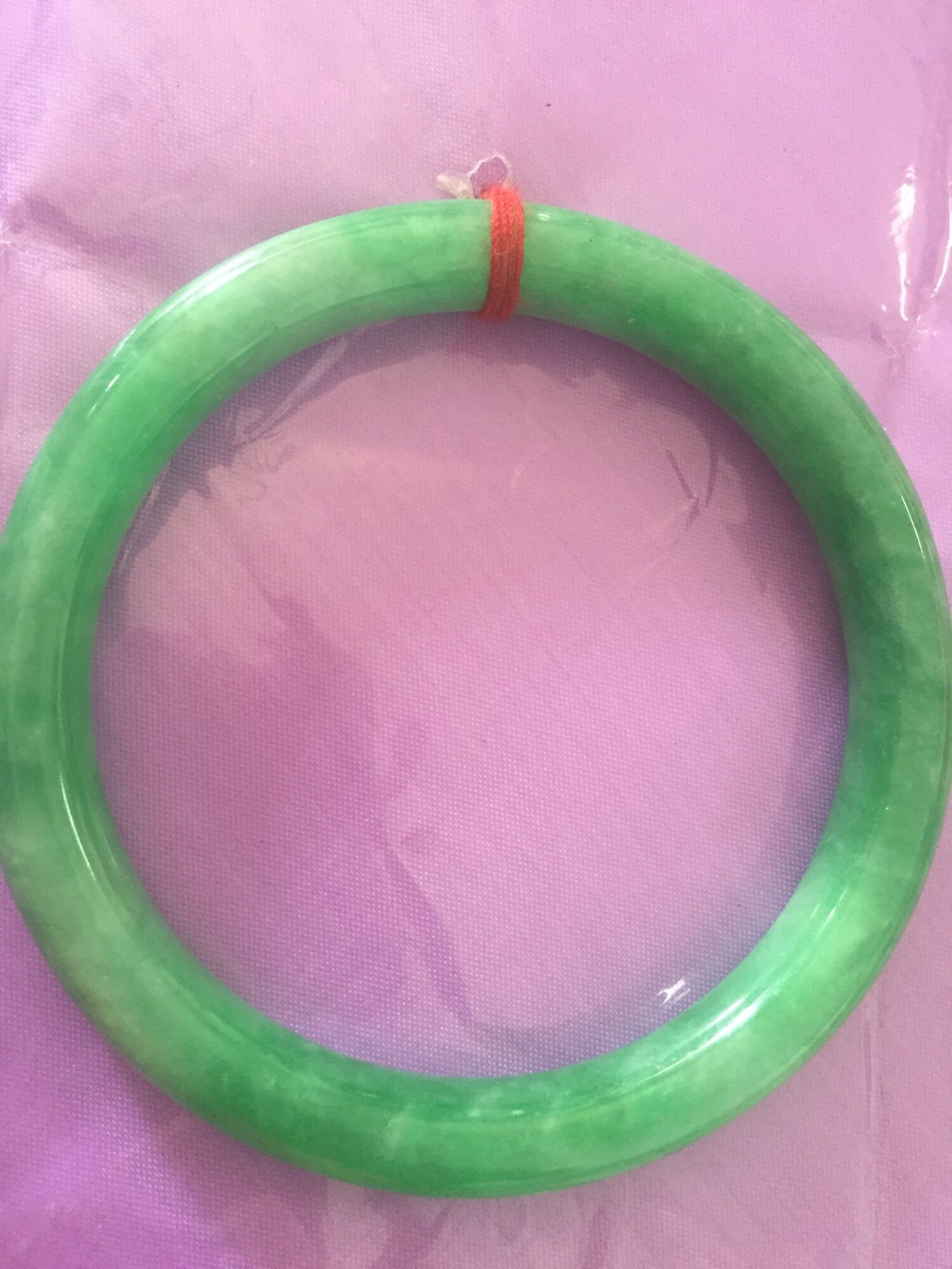 Vòng cẩm thạch ni 59