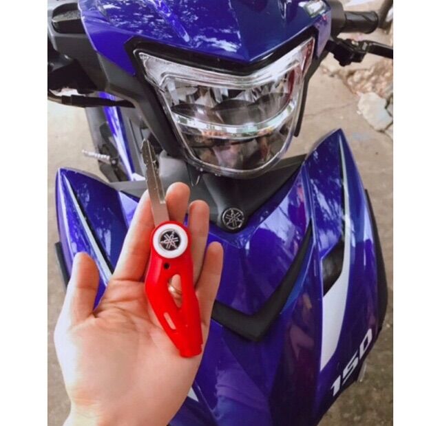 Phôi chìa khoá bấm gập độ các dòng xe YAMAHA
