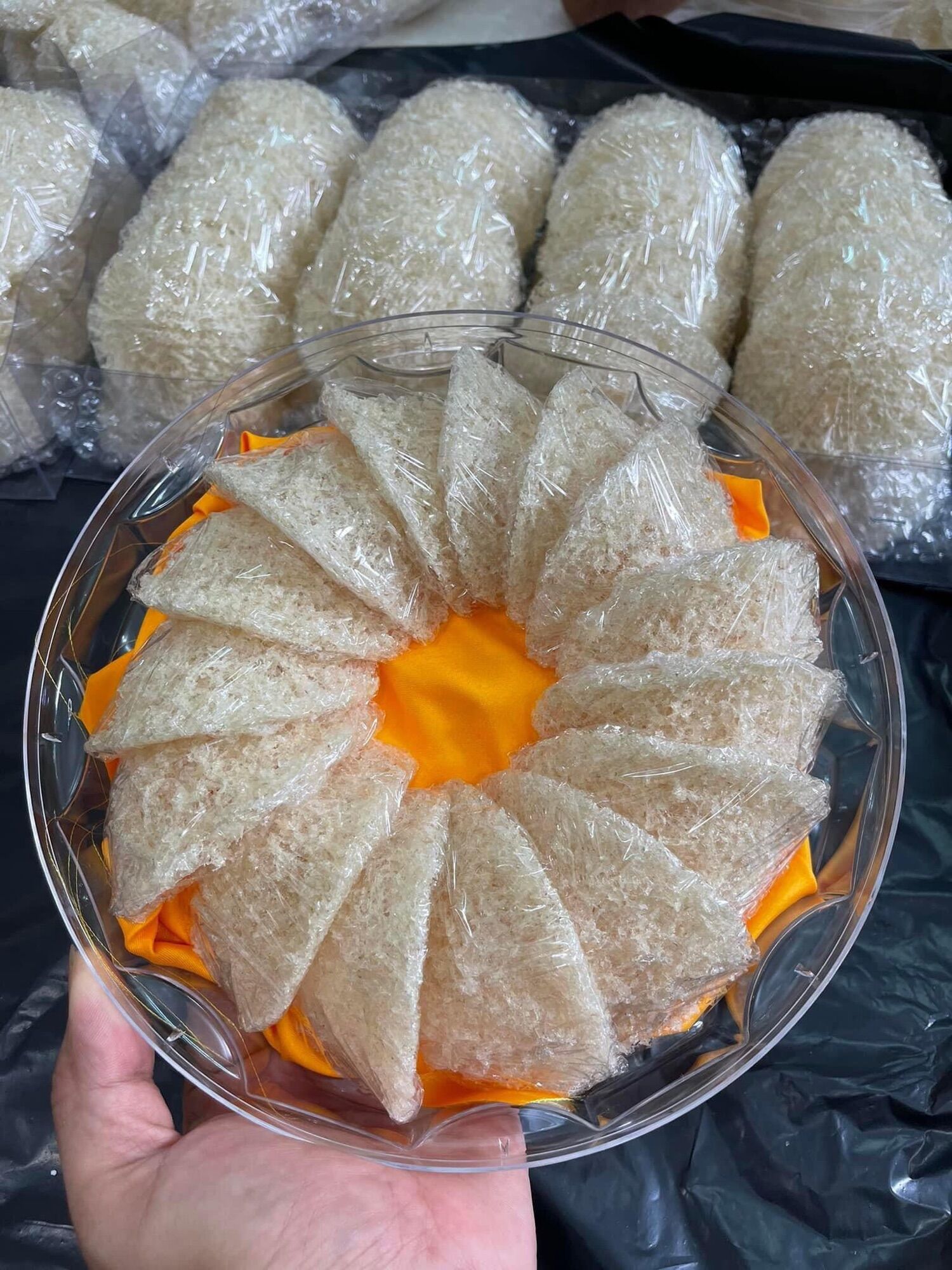 Tổ yến tinh chế sạch làm từ vụn tổ yến bễ - tổ yến làm sạch vụn đắp tổ hộp 50-100gram tặng kèm đồ chưng