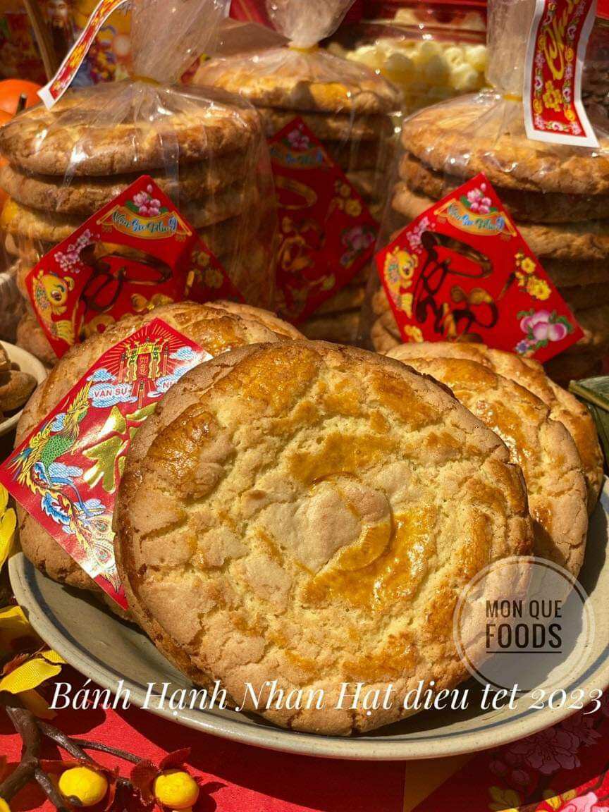 Bánh hạnh nhân hạt điều