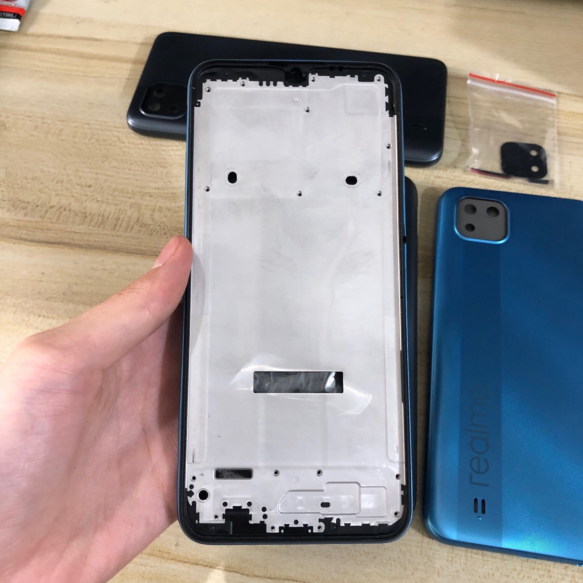 Bộ vỏ + sườn realme c11 2021 / realme c20 zin hàng cao cấp.